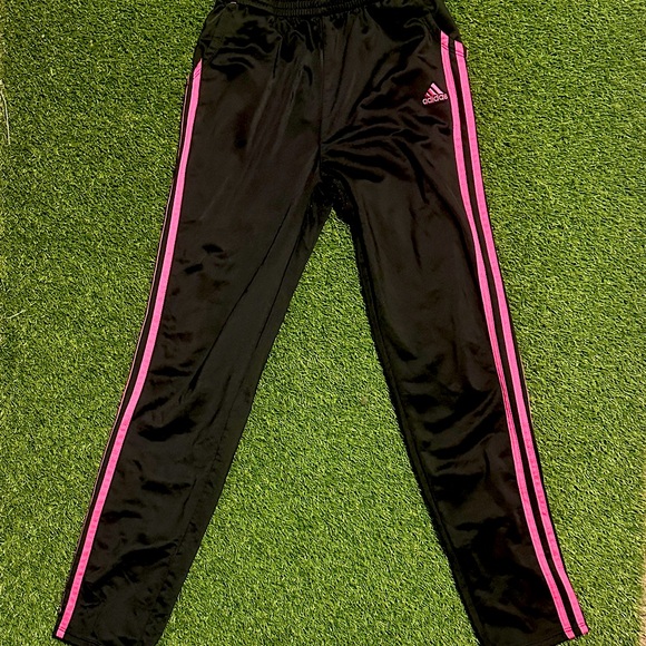 Kids Adidas Tiro Jogging Pants - Picture 1 of 5